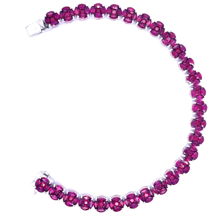 18kt White Gold Ruby With Braclet