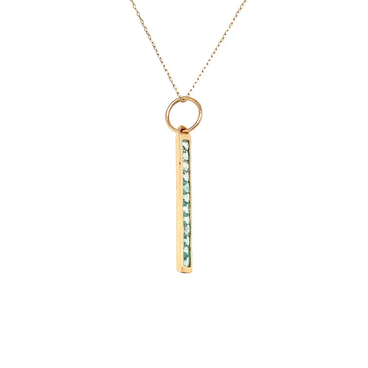 14kt Gold Stick Pendent