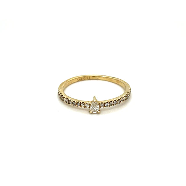 Pear Shape Diamond Ring