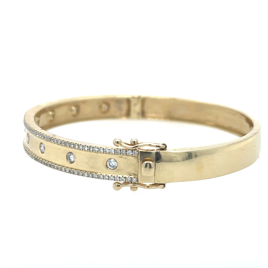 14kt Yellow Gold Diamond Bangle