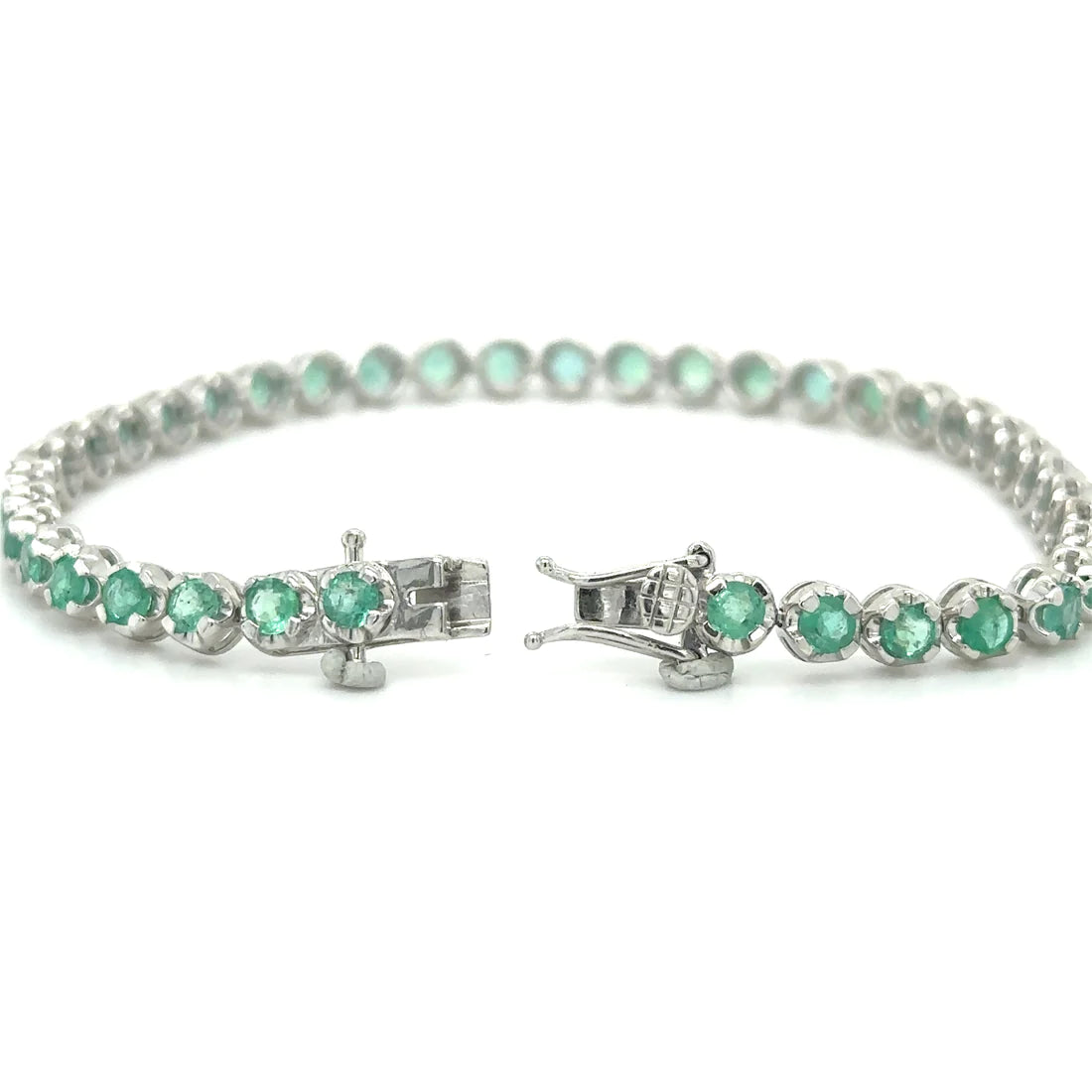 14kt White Gold Emerald Bracelet