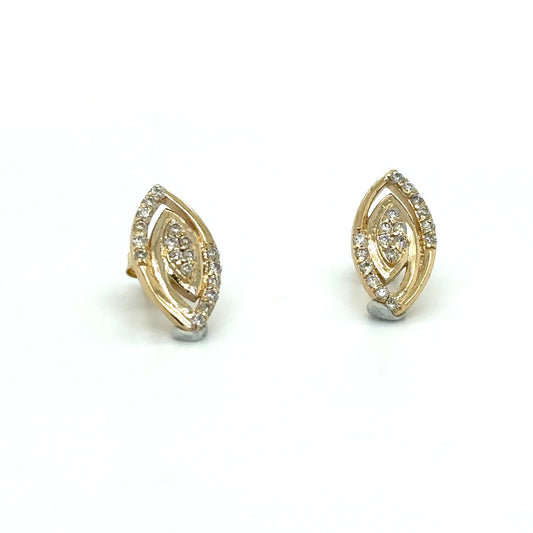 14k Yellow Gold Earring With Diamonds