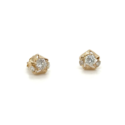 Yellow Gold Earring With Diamonds