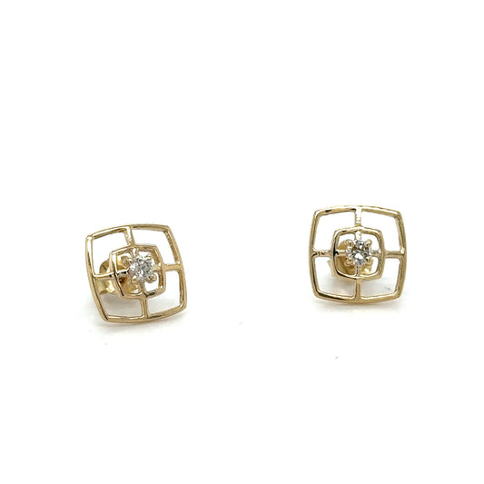 Yellow Gold Square Earring With Diamonds
