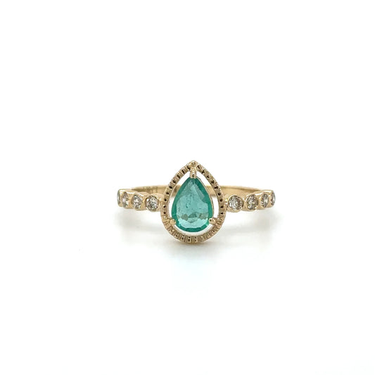 Yellow Gold Emerald Ring With Diamonds