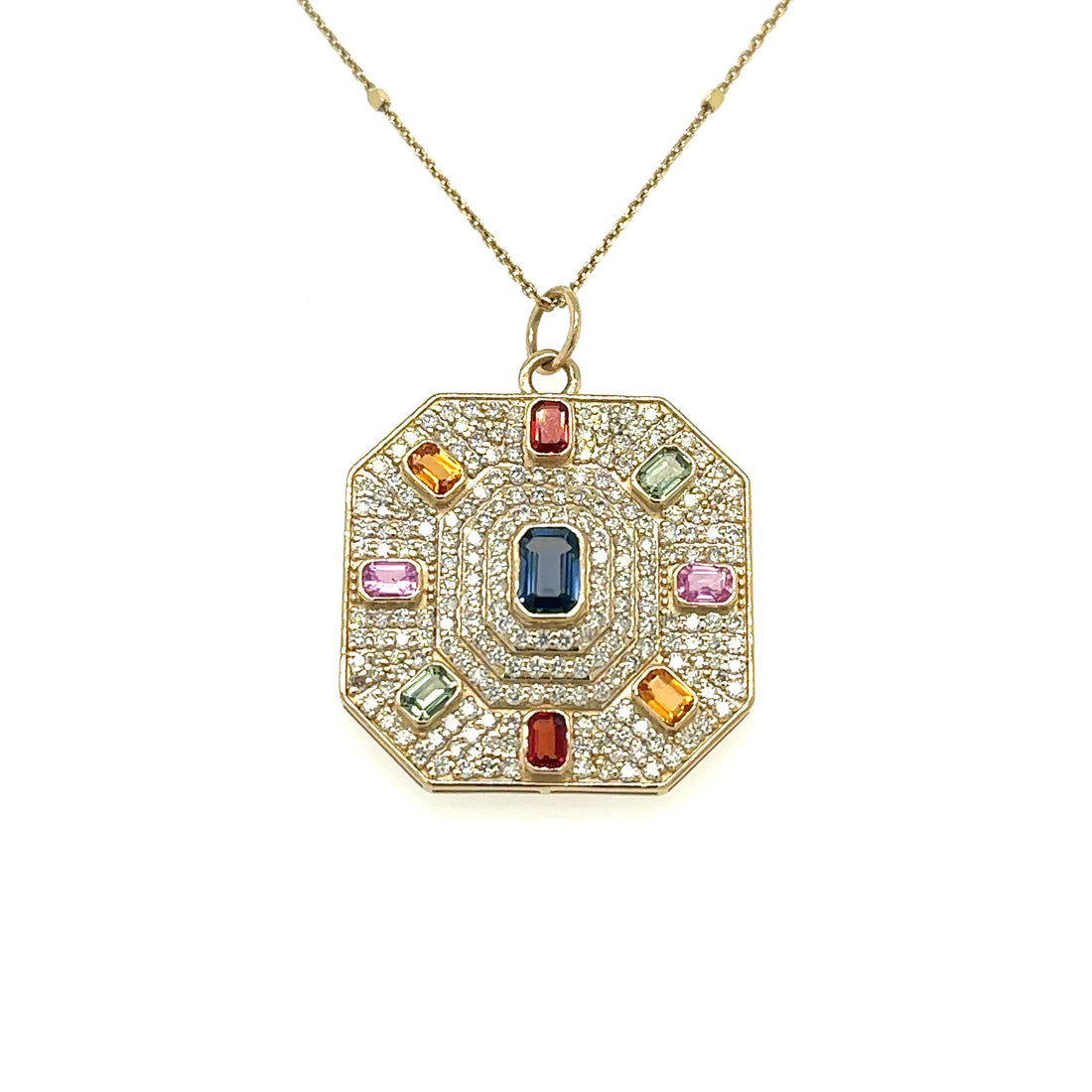 Yellow Gold Pendant With Sapphire and Diamonds