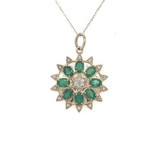 Yellow Gold Emerald and Diamonds Pendant