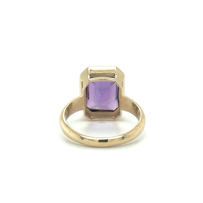 14kt Yellow Gold Amethyst Ring