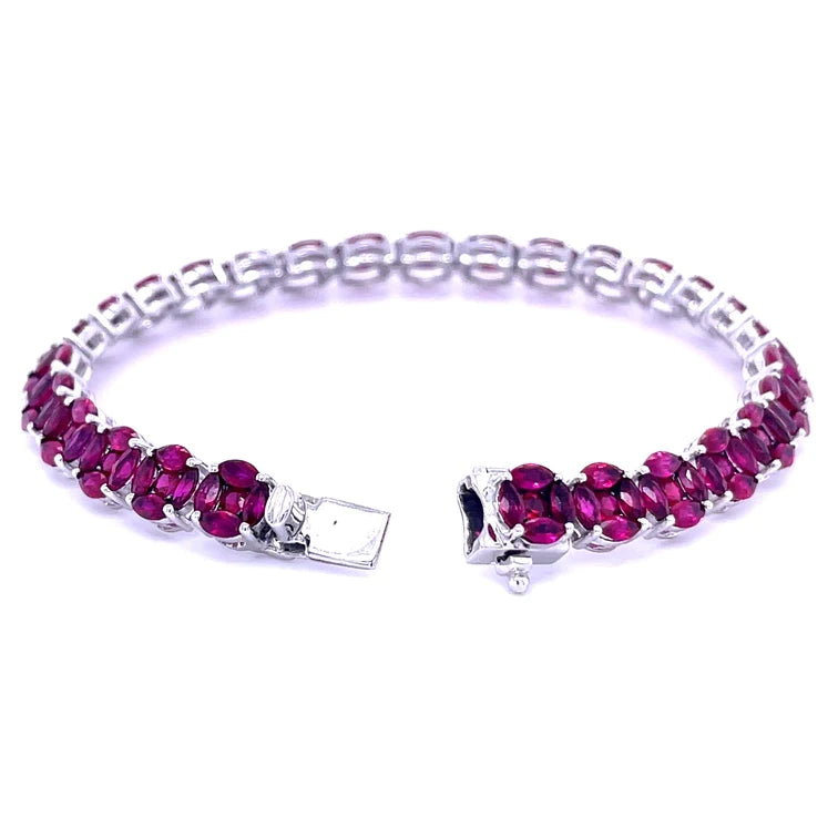 18kt White Gold Ruby With Braclet