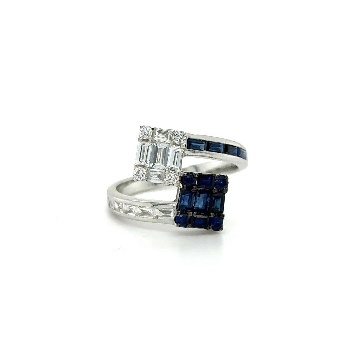 18k White Gold Sapphire Diamond Ring