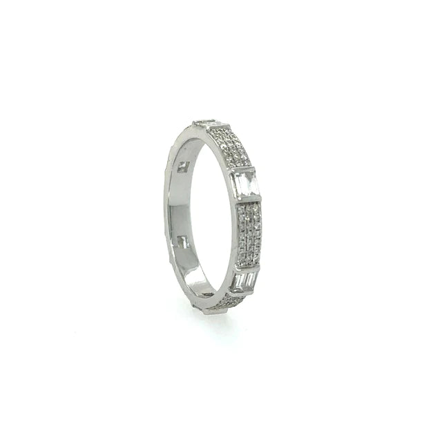 Simple Diamond 14kt White Gold Ring