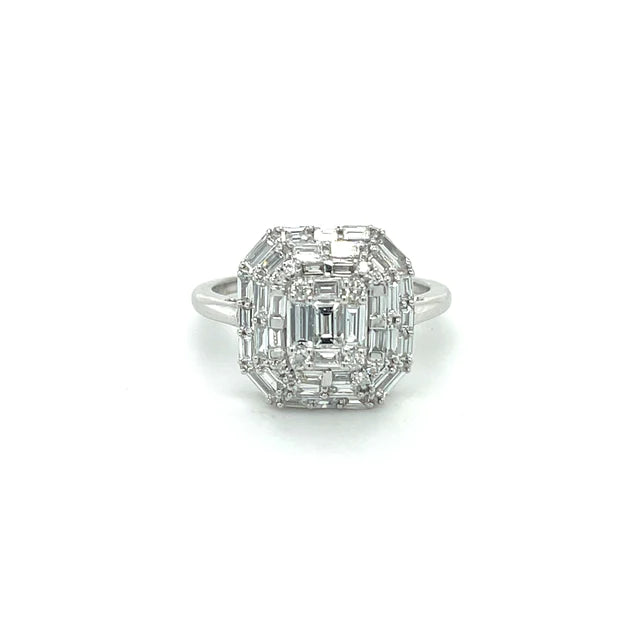18kt White Gold Diamond Ring