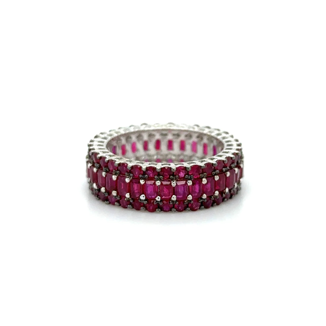 18k White Gold Ruby Ring