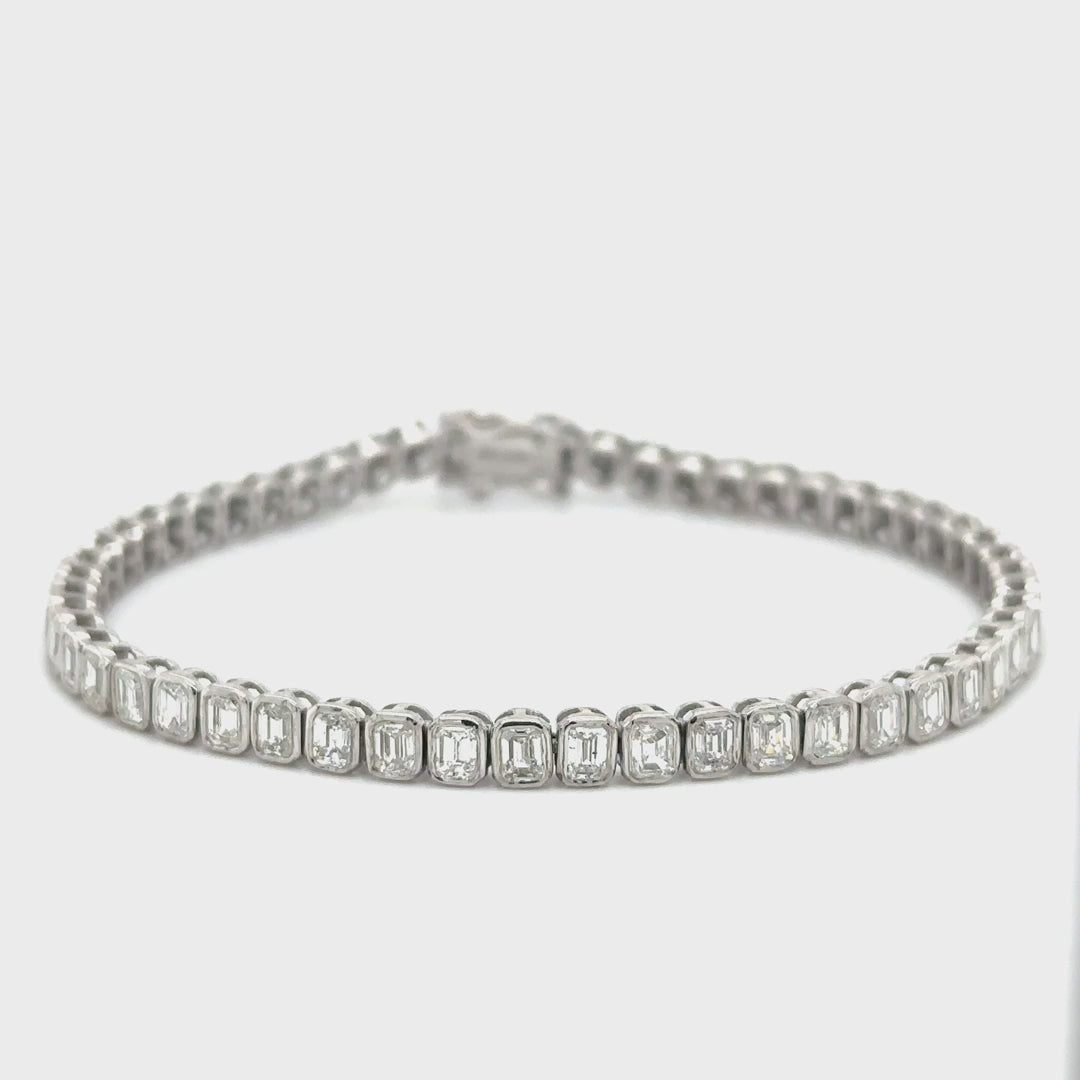 Emerald Cut Diamond Tennis Bracelet