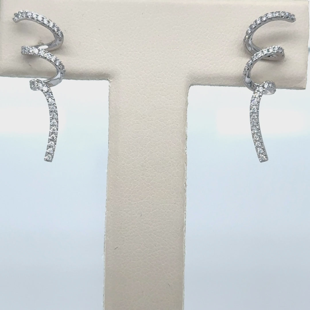 14k White Gold Diamond Earring