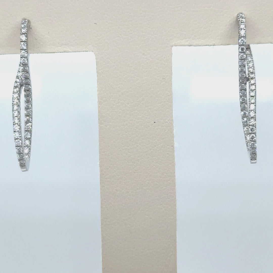 14k White Gold Diamond Earring