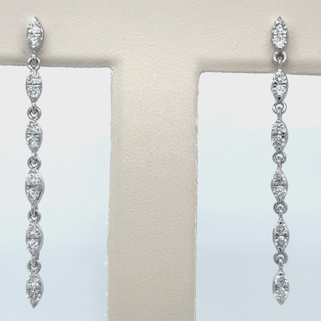 14k White Gold Diamond Earring