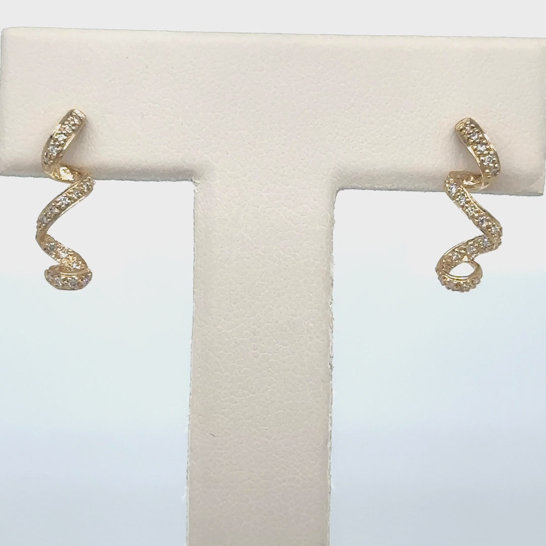14k Yellow Gold Diamond Earring