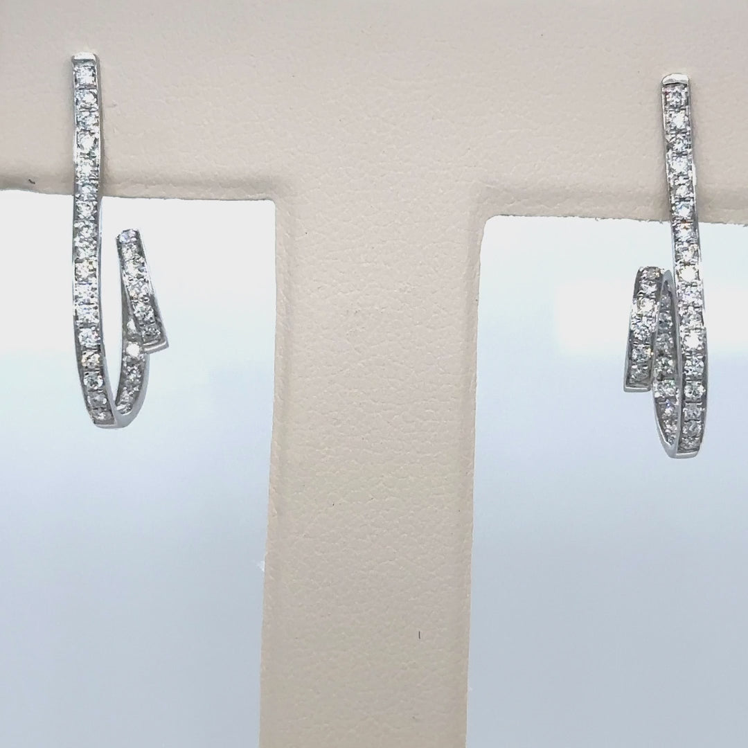 14k White Gold Diamond Earring