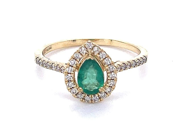 14kt Diamond/emerald Pear Shape Ring