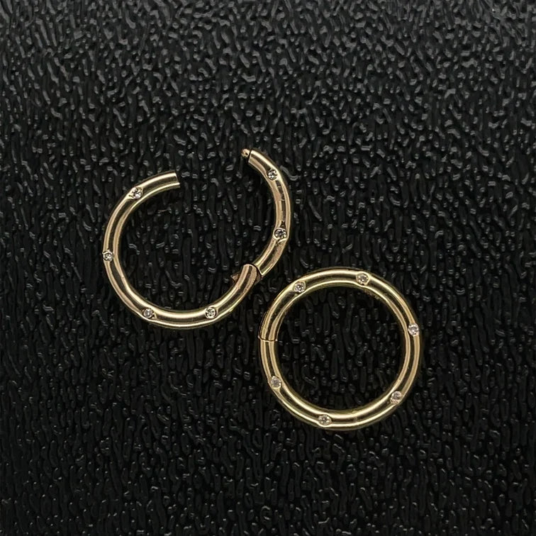 14kt Yellow Gold Round Lock With Diamond
