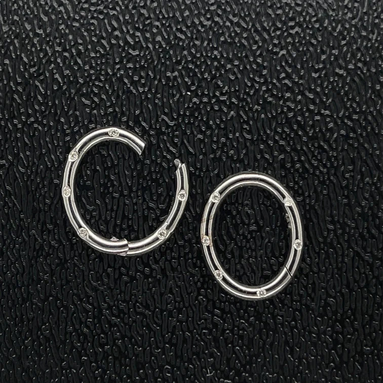 14kt White Gold Oval Shape Lock With Diamonds