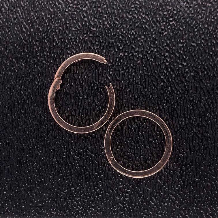 14kt Gold Round/flat Lock