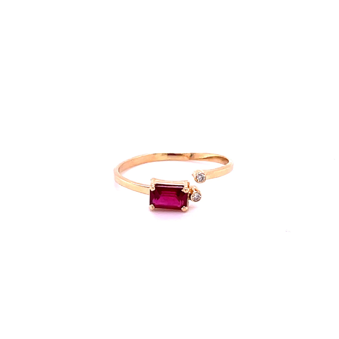 14kt Yellow Gold Ruby Ring With Diamonds