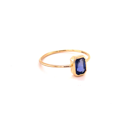 14kt Yellow Gold Blue Sapphire Ring