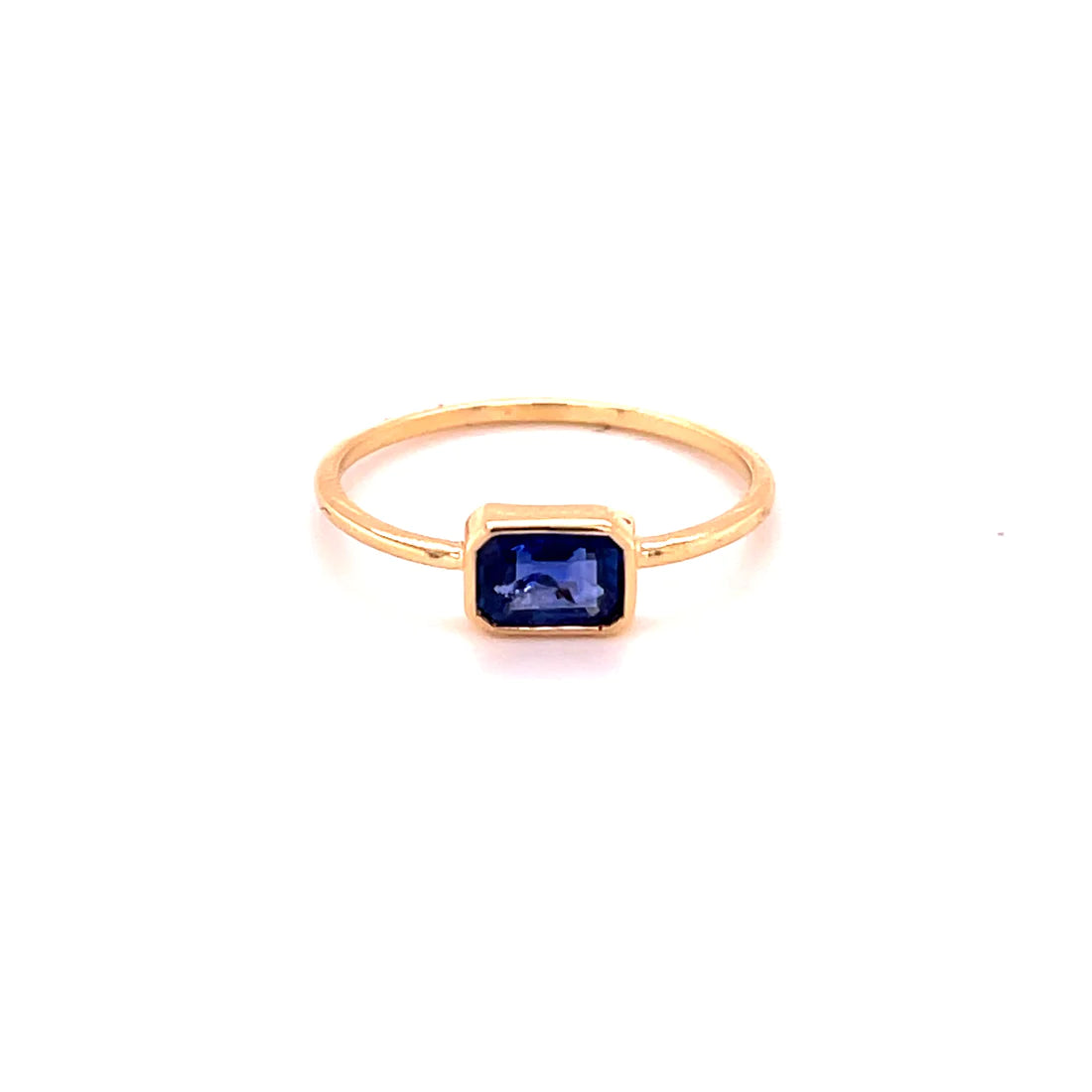 14kt Yellow Gold Blue Sapphire Ring