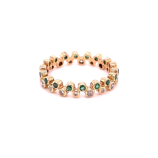 14kt Gold Emerald Ring With Diamonds