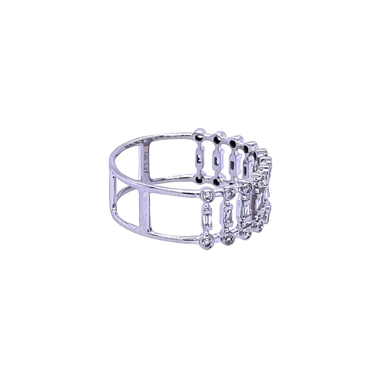 14kt White Gold Diamond Ring