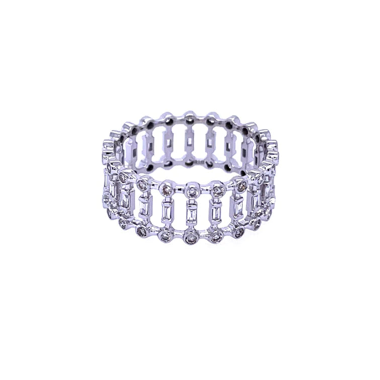 14kt White Gold Diamond Ring