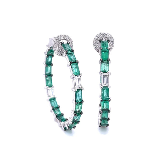 18kt White Gold Emerald With Diamonds Earing