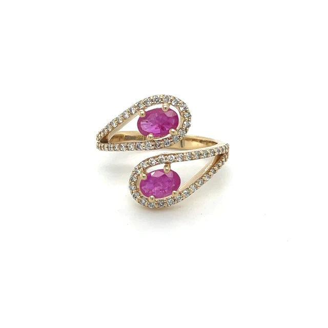 14k Yellow Gold Ruby Diamond Ring