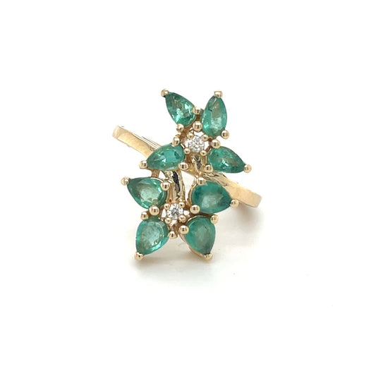 14kt Yellow Gold Emerald Diamond Ring