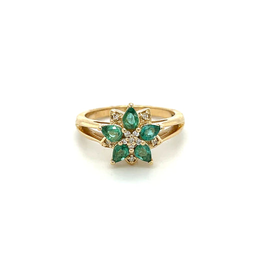 Emerald Diamond Ring