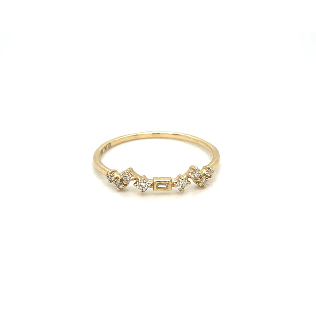 YELLOW GOLD DIAMOND RING