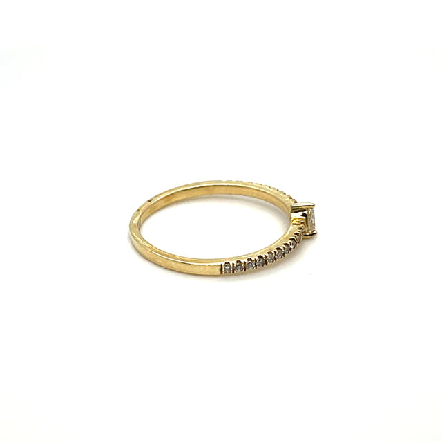 Yellow Gold Diamond Ring