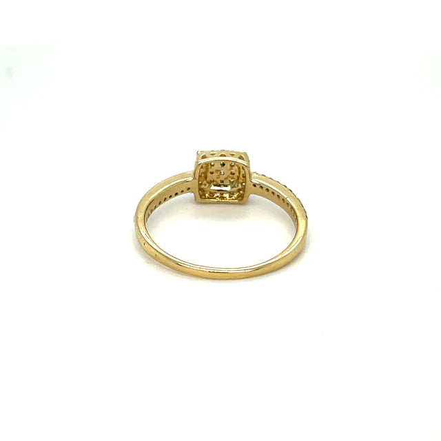 Yellow Gold Diamond Ring