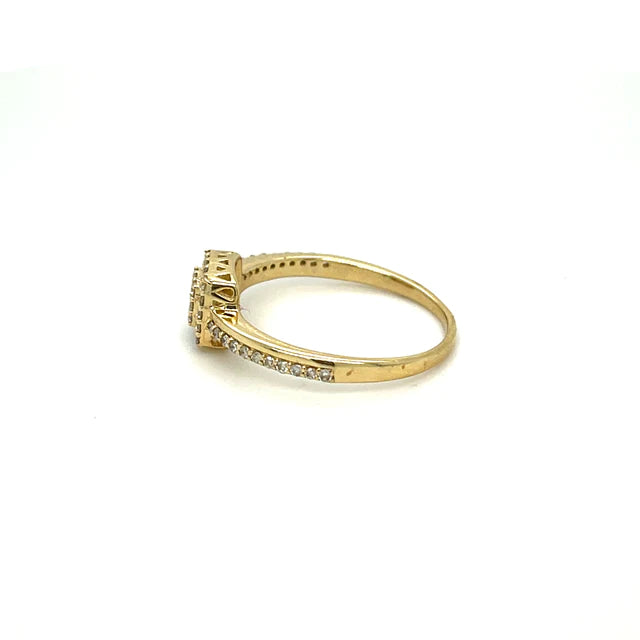 Yellow Gold Diamond Ring