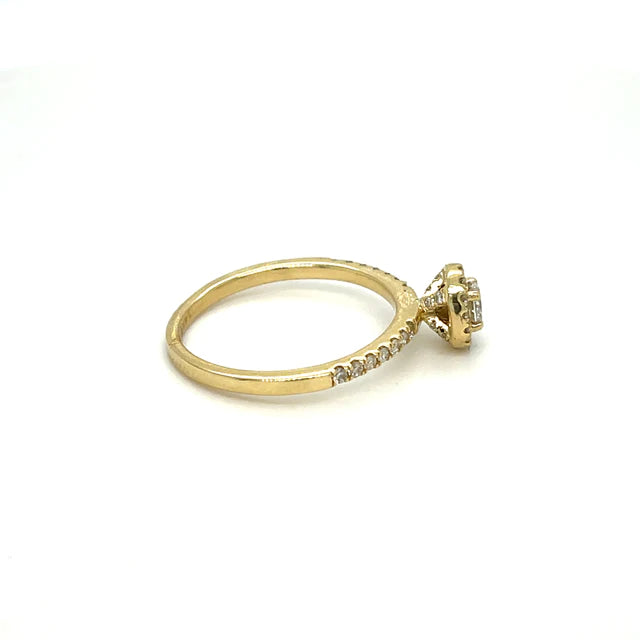 Yellow Gold Oval Diamond Ring