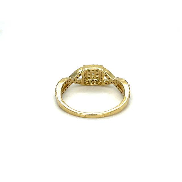 Yellow Gold Diamond Ring