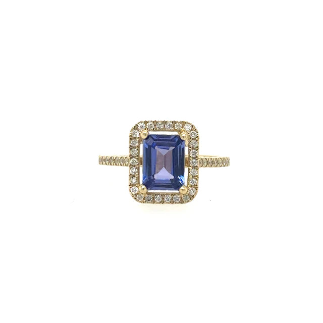 Yellow Gold Tanzanite Ring With Diamonds