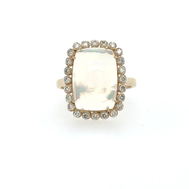 Yellow Gold Opal Ring With Diamonds