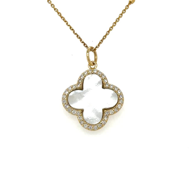 Yellow Gold Mother of Pearl Pendent With Diamonds