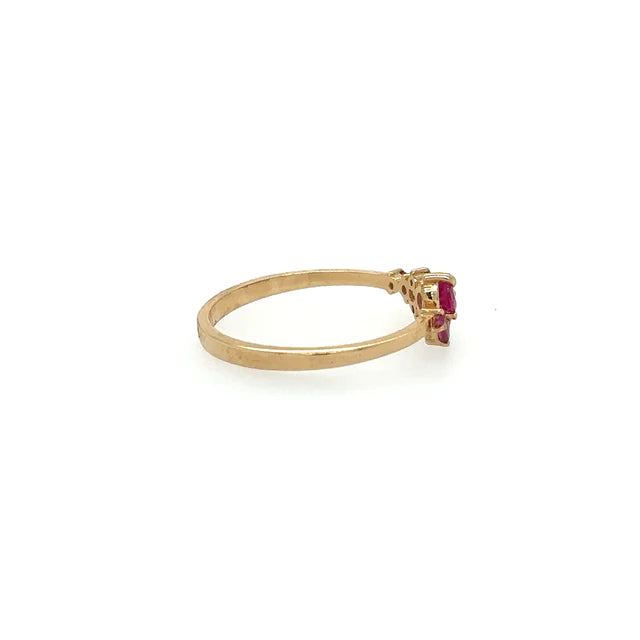 14kt Yellow Gold Ruby Ring