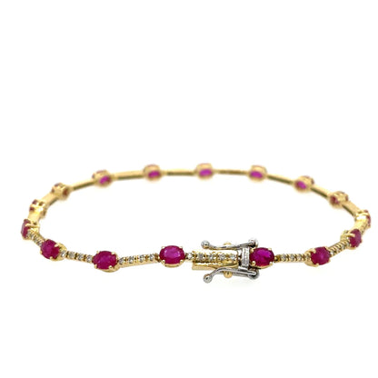 18kt Yellow Gold Ruby and Diamonds Bracelet