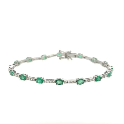 14kt White Gold Emerald and Diamonds Bracelet