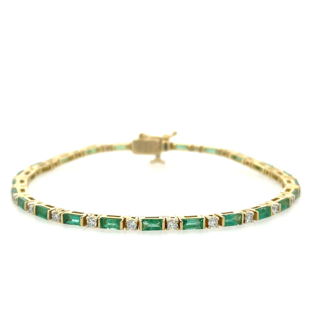 14kt Yellow Gold Emerald and Diamonds Bracelet